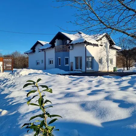 House Forest Queen Smoljanac Exterior foto