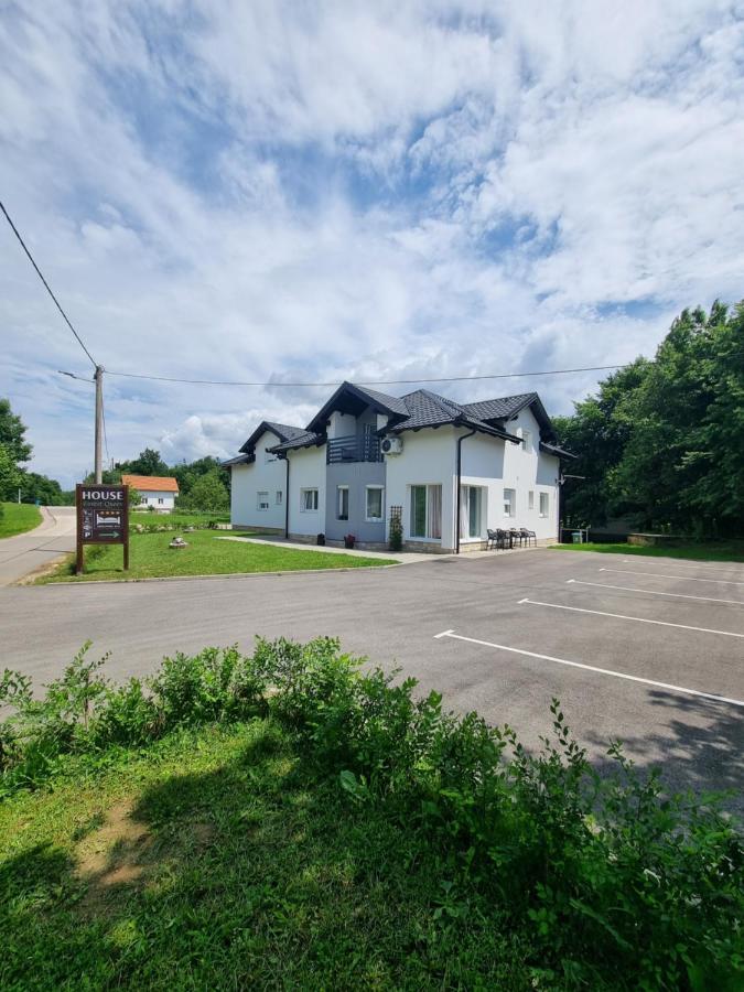 Appartement House Forest Queen *